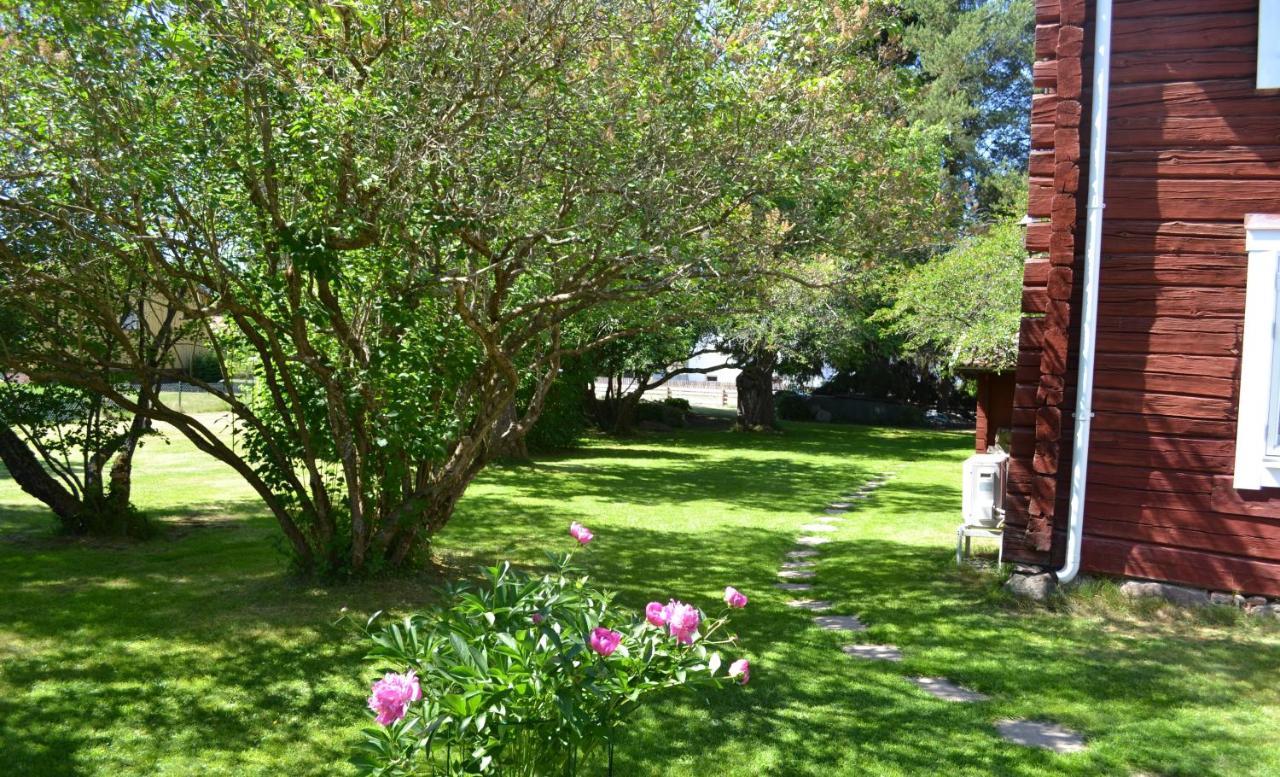 Brunnbäcks Bed&Breakfast, Dalarna Krylbo Exteriör bild